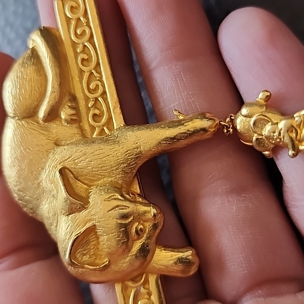 VTG JJ Gold Cat and Mouse Brooch - Picture 5 of 7